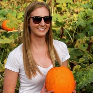 Meet your Posher, Amber